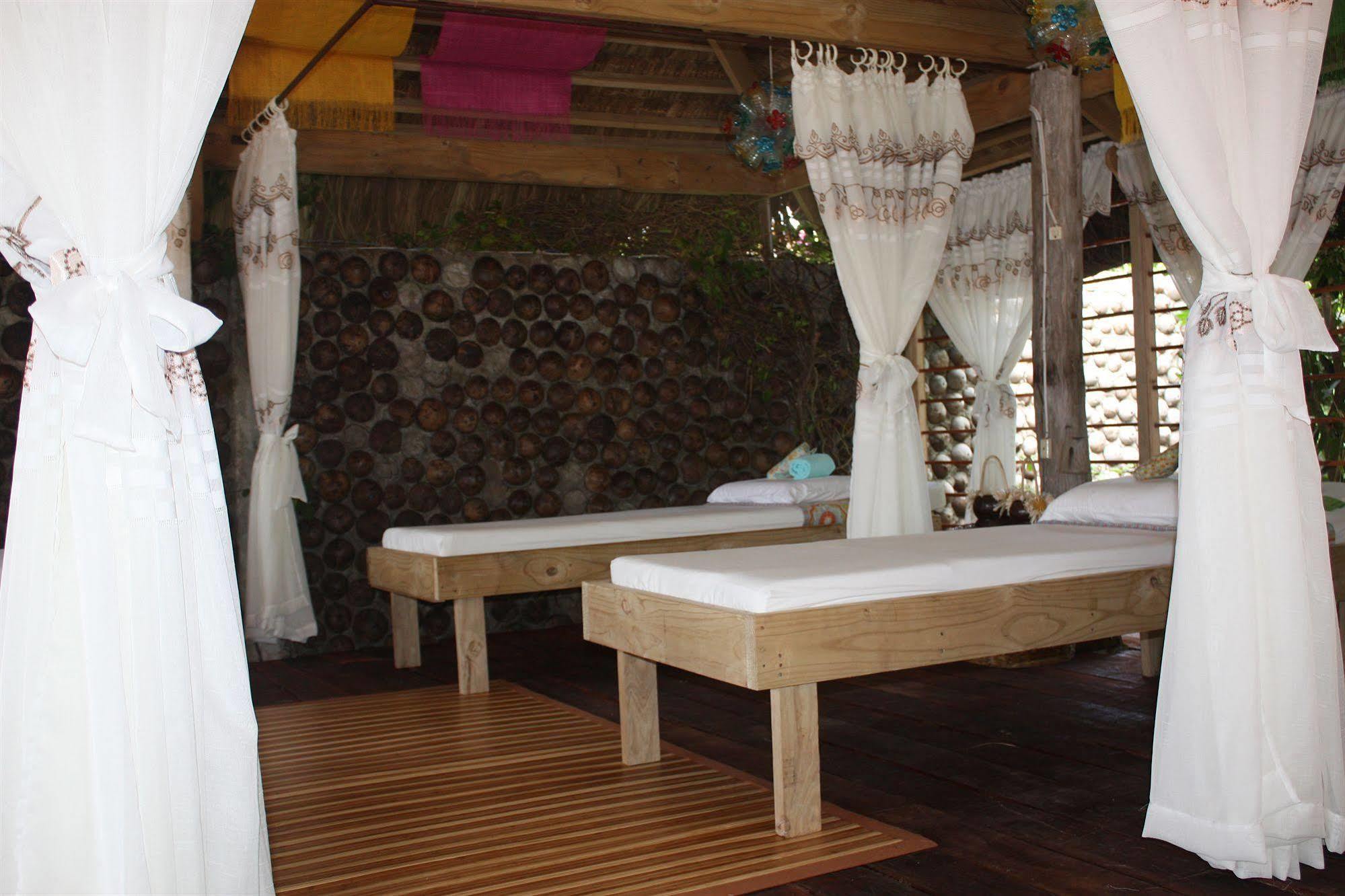 Bohol Bee Farm Otel Panglao Dış mekan fotoğraf